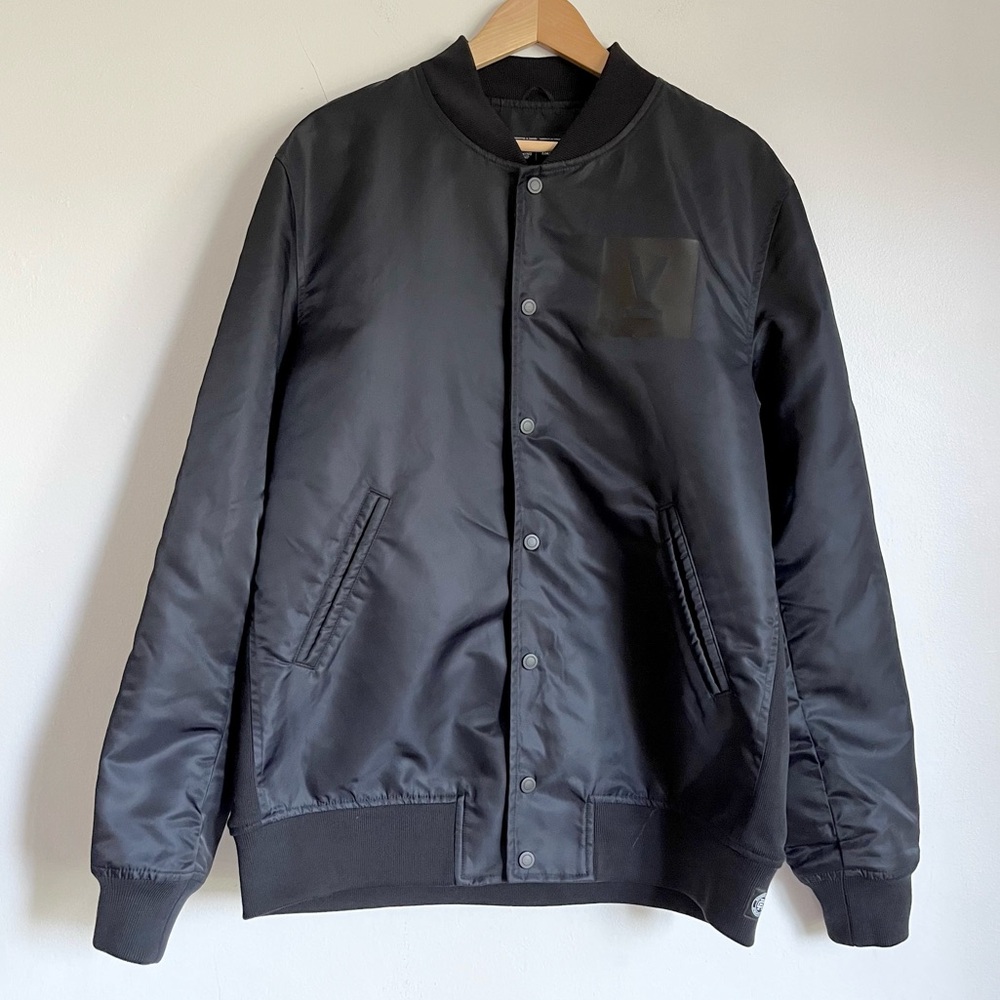 Reigning Champ Victory Bomber Varsity Stadium Jacket Snap Button Black L